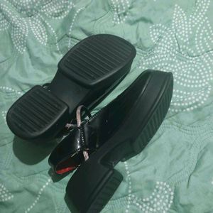 Louboutin Loafer ( Dupe)