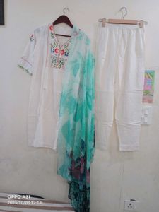 Embroidered Kurta Set