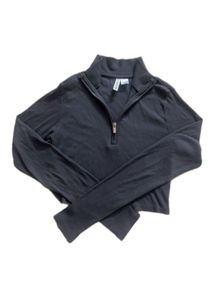 grey half zipper full sleeve crop top