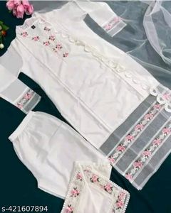 White  Pakistani kurta set all size🛒❤️💕