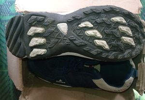 Sports Shoe 30 Off On Delivery