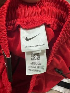 Nike Athletic Shorts L Size
