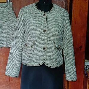 Chic Tweed Skirt Suit
