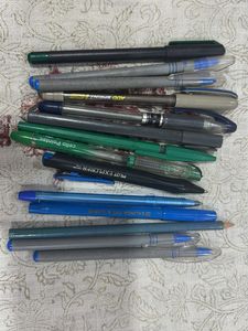 Mixed Ball Pen ( No Refills)
