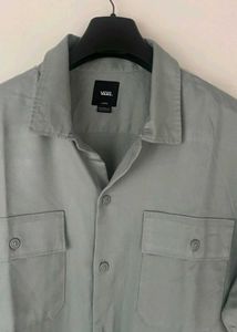 Vans Gray Button-Up Shirt - Size Large