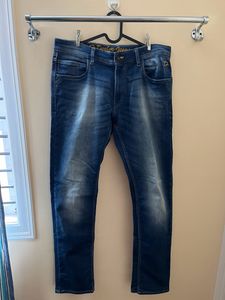 Men Blue Shaded Jeans