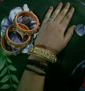 &#34;Handcrafted Stylish Bangles - Perfect for Every O