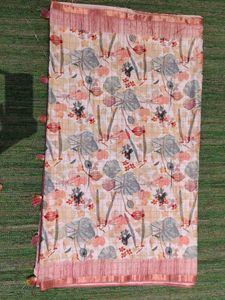 Floral &amp; Checked  Saree