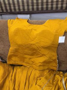 Elegant Mustard Yellow Embellished Outfits