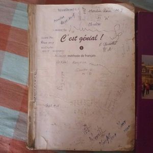 C'est genial! French Textbook Set