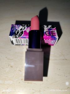 Urban Deacy Vice Lipstick Reno