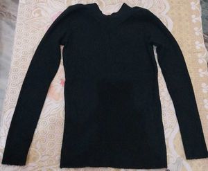 Black Long Sleeve Knit Top