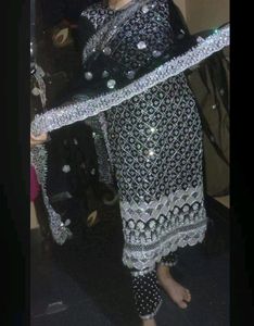 Pakistani Suit