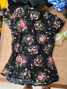 Floral Print Charcoal Top