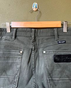 Wranglar Men Trousers