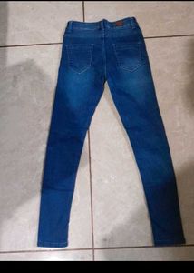 Girls Original Denim Jeans Size 28 30.Its New