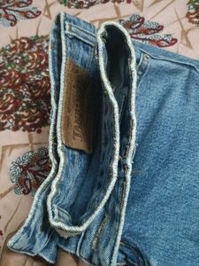 Light Blue Straingt Jeans