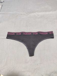 Calvin Klein Thong Size M