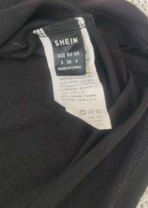 SHEIN Skull &amp; Roses Graphic Tee