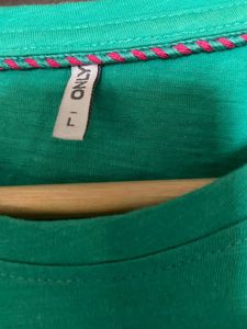 ONLY Women’s Dark  Sea Green Tshirt ( L)