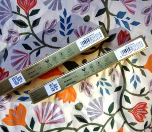 Myglamm ultimate matte lipstick and my glamm lip crayon