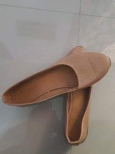 Cut Shoe Peach Color