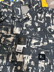 Pattern Shirt L Size