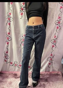 low waist y2k jeans
