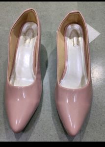 Shoetopia Branded Sandal