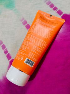 Dot &amp; Key Mango Detan+ Face Wash