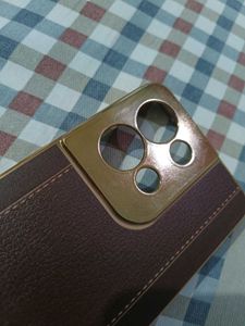 Vaku Oppo Reno 8 5g Back Cover Gold Plated