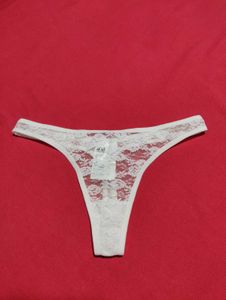 H&M Thong Size 28