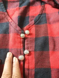 Black &amp; Red Checks Trendy Shirt For Women