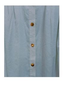 A Perfect Women&#39;s White Shirt For This Summer