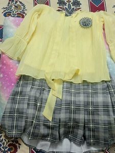 Girl Kids Short Skirt And Top