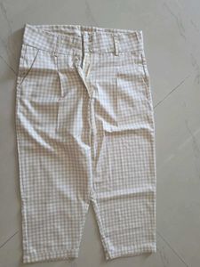 Pinic Capris
