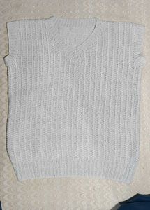 Vintage Woolen Knit Vest (Off White)