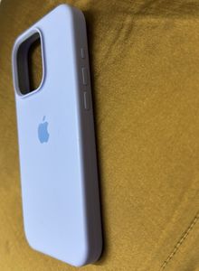iPhone 15 Pro Lailac Cover