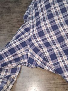 Men&#39;s Shirt Bundle - 4 Casual Tops