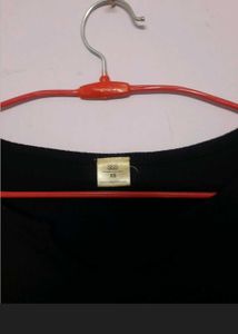 SSS Black Long Sleeve Crop Top