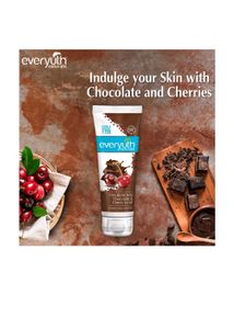 Everyuth Natural Tan Removal Chocolate Cherryscrub