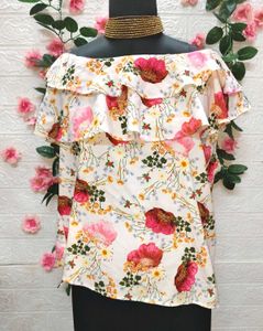 🎁Buy Two Get One Free🎁Floral Off-Shoulder Top