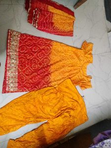bandhini full sets  Red &amp; Yellow
