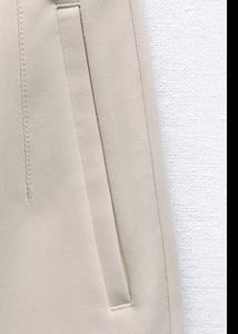 Zara High Waist off white Pant