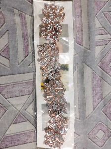 Sparkling Floral Hair Clip