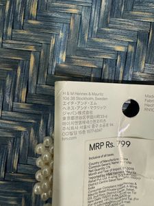 H&amp;M Pearl Hair Clips