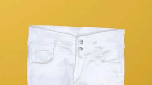 E@34 Size-32 (Sale) Latest Ladies high waist Jeans