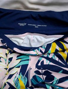 🇦🇮 Combo Old Navy Authentic Legging +Tshirt
