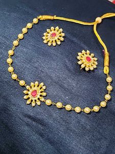 Pearl Necklace &amp; Earring  Set chopper light golden