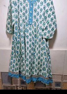 4 Kurti
